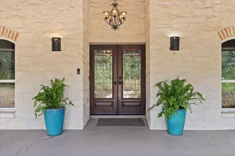 24 Long Creek Rd, Austin, TX 78737