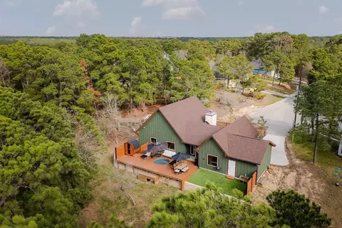 122 Mokolii Ct, Bastrop, TX 78602