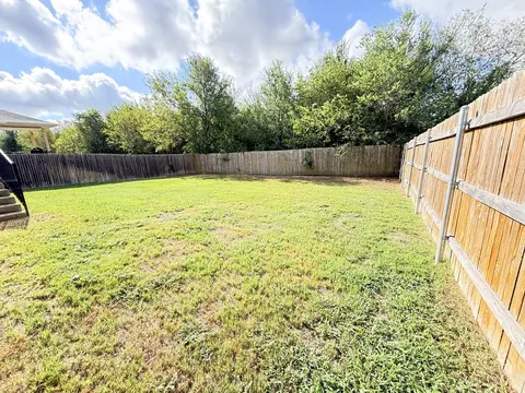 Exterior - 123 Saranac Dr, Elgin, TX 78621 photo 3 of 4