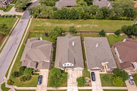 View/Area - 841 Richardson Ln, Leander, TX 78641 photo 2 of 4