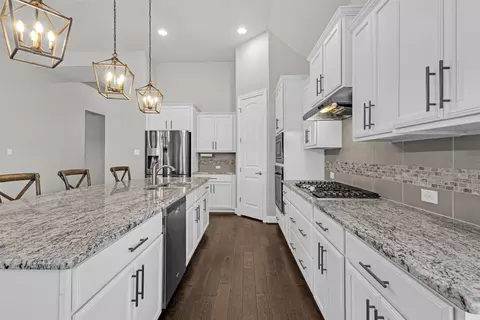 Kitchen - 841 Richardson Ln, Leander, TX 78641 photo 3 of 7