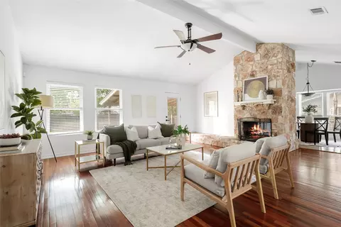 8306 Seminary Ridge Dr, Austin, TX 78745