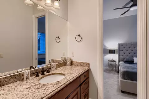 Bath - 124 Gabriel Vis E, Georgetown, TX 78633 photo 4 of 4