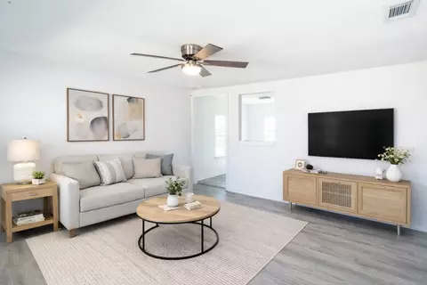 702 N 2nd St, Copperas Cove, TX 76522