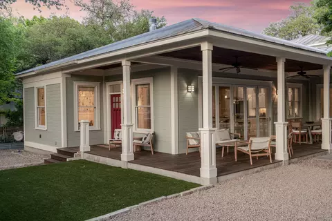 1701 Brackenridge St, Austin, TX 78704