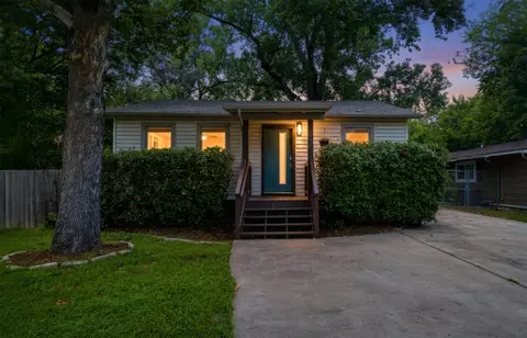 9504 N Creek Dr, Austin, TX 78753