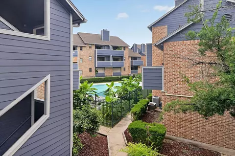 2500 Burleson Rd #615, Austin, TX 78741