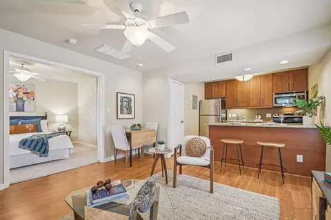 7685 Northcross Dr #329, Austin, TX 78757