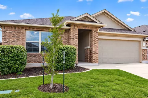 Exterior - 204 Bright Star Ln, Georgetown, TX 78628 photo 2 of 3