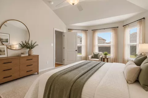 Bedroom - 204 Bright Star Ln, Georgetown, TX 78628 photo 8 of 9