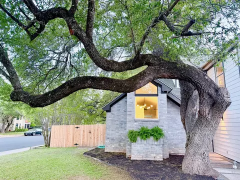 8301 Mendota Cv, Austin, TX 78717