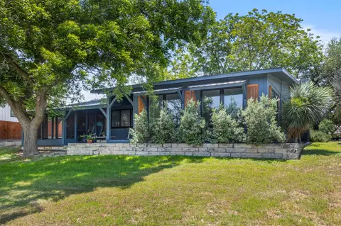 810 River Rd, Wimberley, TX 78676
