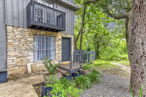 1912 Lightsey Rd #6, Austin, TX 78704