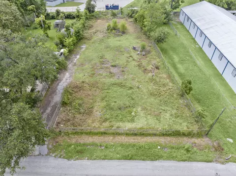 345 Delz St, Houston, TX 77018