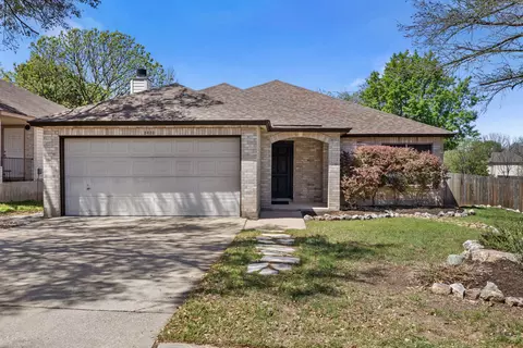 8400 Steamline Cir, Austin, TX 78745