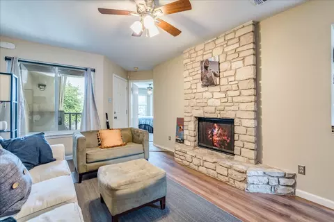 1720 Timber Ridge Rd 166 Rd #166, Austin, TX 78741