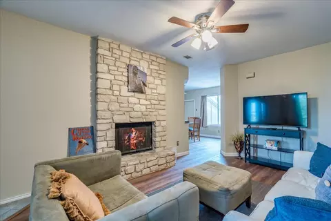 1720 Timber Ridge Rd 166 Rd #166, Austin, TX 78741