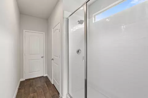 Entry Way - 102 Ashford Way, Georgetown, TX 78626 photo 4 of 4