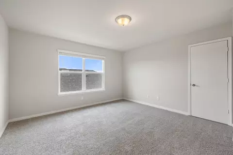 Bedroom - 102 Ashford Way, Georgetown, TX 78626 photo 4 of 6