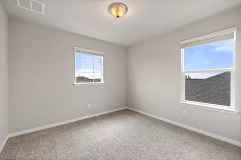 Bedroom - 102 Ashford Way, Georgetown, TX 78626 photo 6 of 6