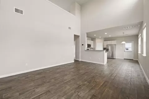 Living - 102 Ashford Way, Georgetown, TX 78626 photo 2 of 4