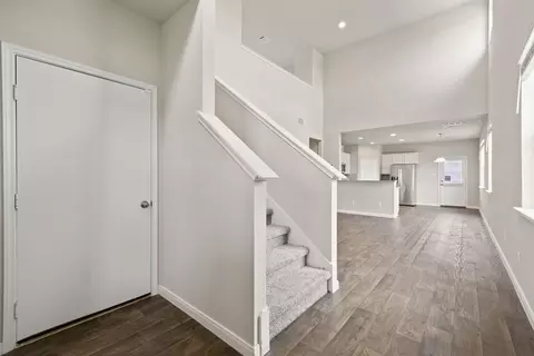 Entry Way - 102 Ashford Way, Georgetown, TX 78626 photo 1 of 4