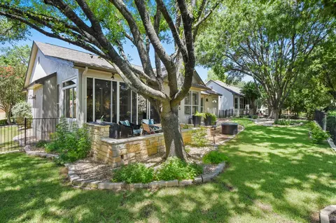 104 Wild Rose Dr, Georgetown, TX 78633