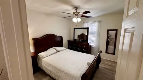 Bedroom - 426 Eves Necklace Dr, Buda, TX 78610 photo 2 of 2