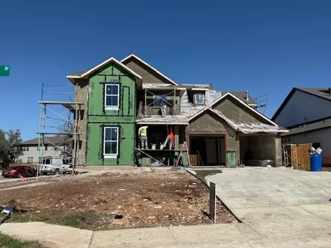 101 Buckaroo Dr, Georgetown, TX 78633