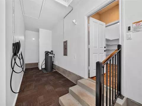 Entry Way - 435 Davis Mountain Cir, Georgetown, TX 78633 photo 1 of 1