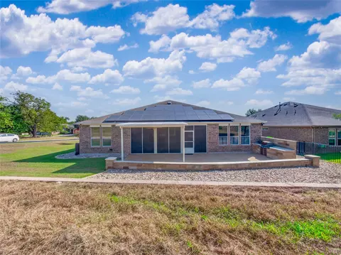 Exterior - 435 Davis Mountain Cir, Georgetown, TX 78633 photo 5 of 8
