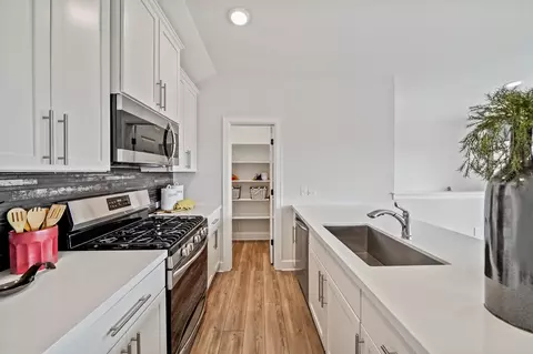 Kitchen - 7804 Skytree Dr, Austin, TX 78744 photo 4 of 4