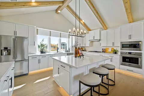 Kitchen - 7804 Skytree Dr, Austin, TX 78744 photo 2 of 4