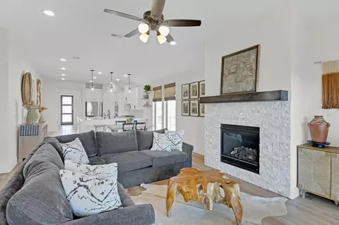 378 Carpenter Hill Dr, Buda, TX 78610