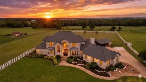 341 Courtnees Way, Georgetown, TX 78626