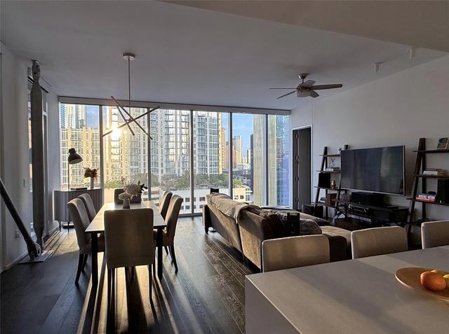 301 West Ave #1204, Austin, TX 78701