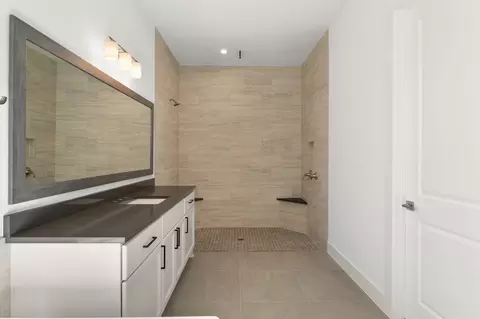 Bath - 3733 Salento Cv, Leander, TX 78641 photo 2 of 7