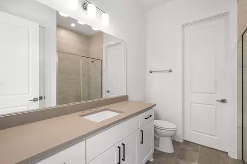Bath - 3733 Salento Cv, Leander, TX 78641 photo 4 of 7