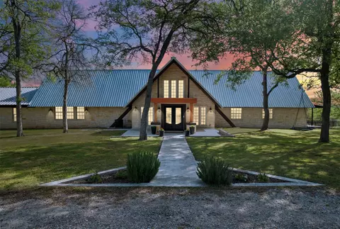 Exterior - 4530 Fm 86, Luling, TX 78648 photo 1 of 5