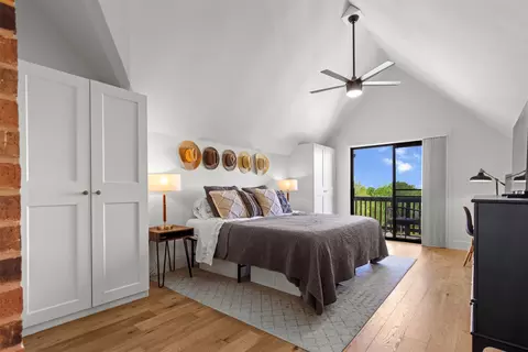 Bedroom - 4530 Fm 86, Luling, TX 78648 photo 1 of 2