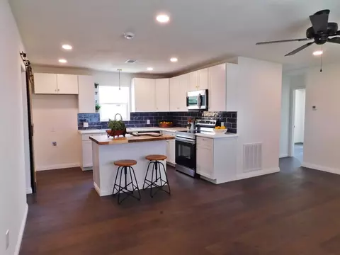 Kitchen - 205 E Train St, Ellinger, TX 78938 photo 4 of 6