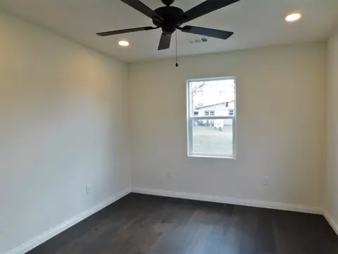 Bedroom - 205 E Train St, Ellinger, TX 78938 photo 4 of 6