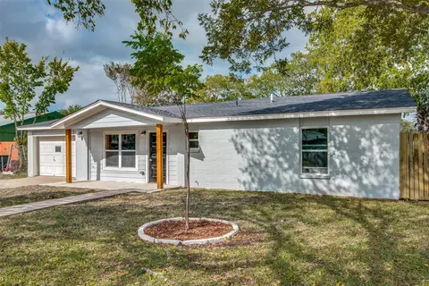 500 Lockwood St, San Marcos, TX 78666