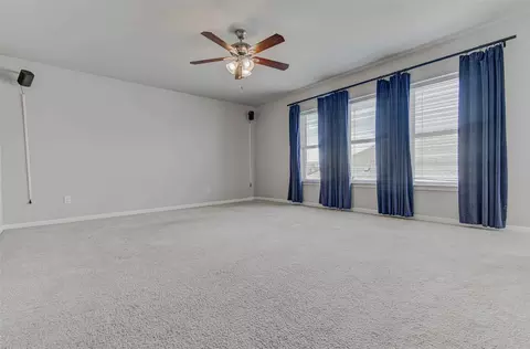 Living - 3813 Birdwatch Loop, Pflugerville, TX 78660 photo 4 of 4