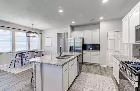 Kitchen - 3813 Birdwatch Loop, Pflugerville, TX 78660 photo 4 of 4
