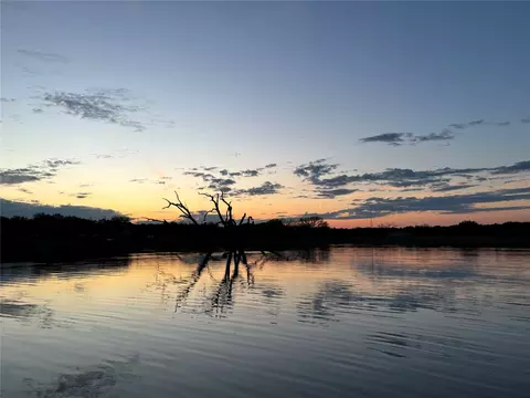 90 Lakeshore Rd, Bertram, TX 78605 photo 4