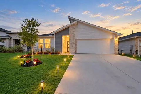 315 Gladiola Loop, Kyle, TX 78640