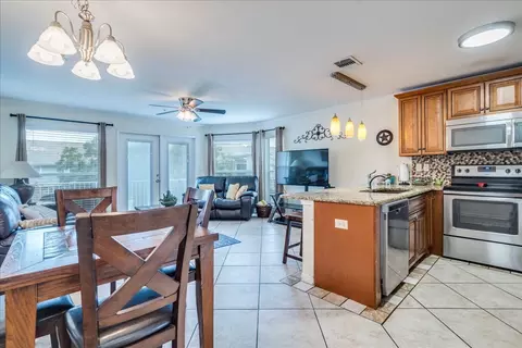 730 E Mather St #L 303, New Braunfels, TX 78130