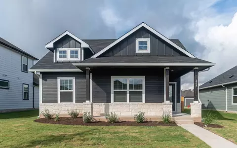 207 Everglades Dr, Kyle, TX 78640