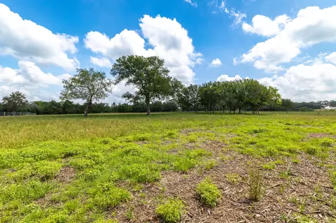 2112 Baca Loop, Flatonia, TX 78941 photo 20